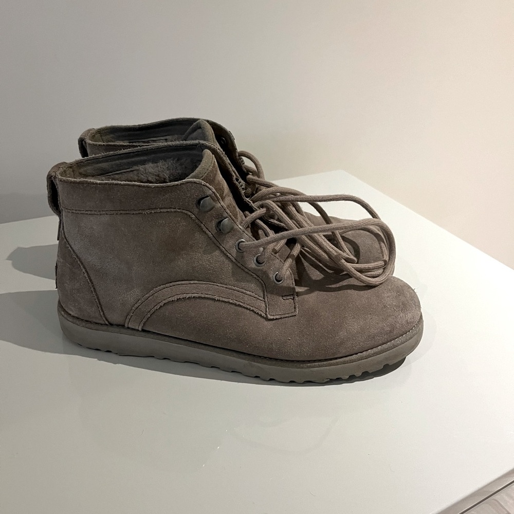 UGG neumel boot! Cute fall boot!